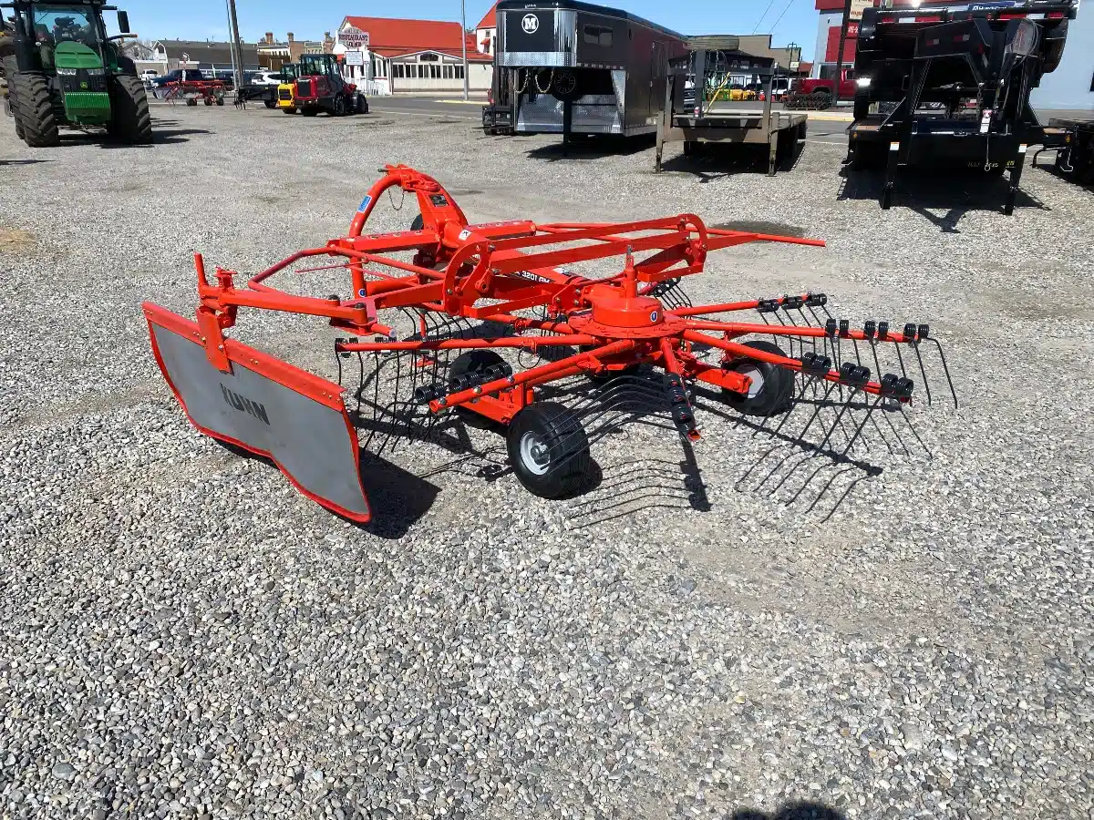 Gallery image 2 for New 2025 Kuhn GA 3201 GM Rake