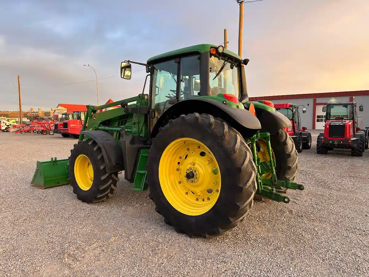 Gallery image 2 for Used 2014 John Deere 6150M Tractor