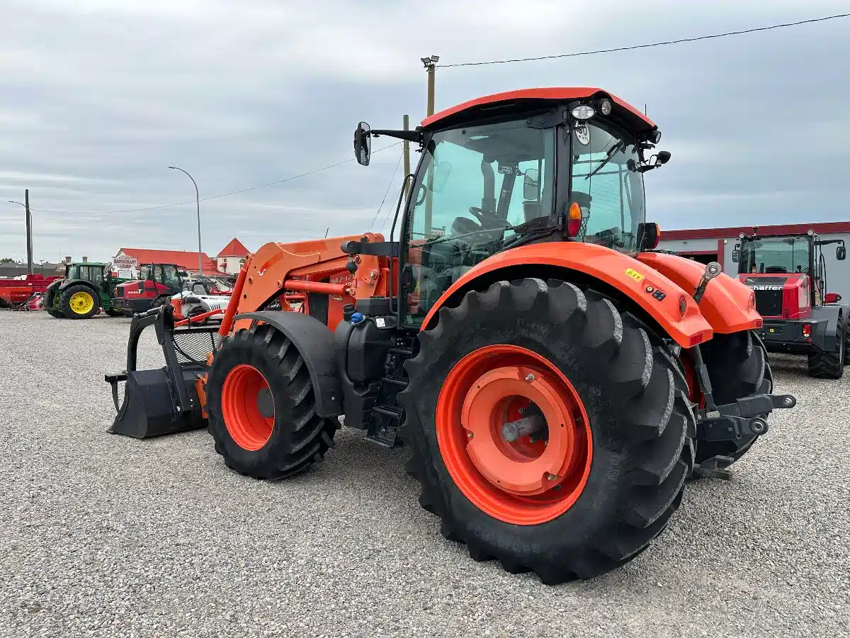 Gallery image 2 for Used 2017 Kubota M7-171 Tractor