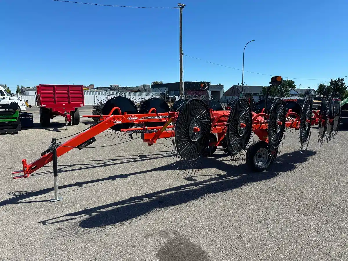 Gallery image 1 for Kuhn SR 314 Rake