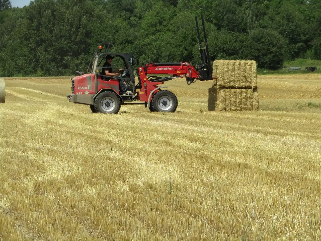 Gallery image 2 for New Schaffer 8620T Wheel Loader