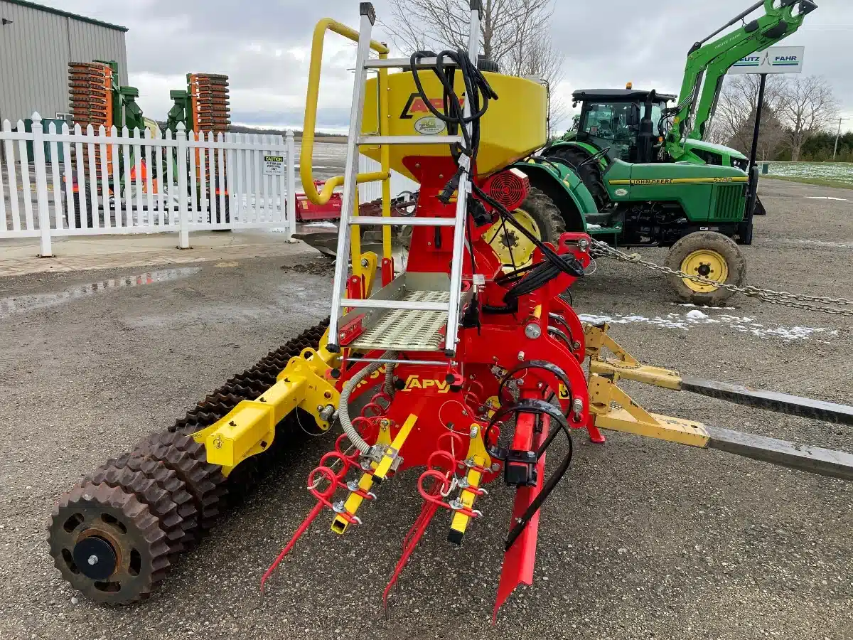 Gallery image 2 for New 2024 APV GK 300 M1 Seeder