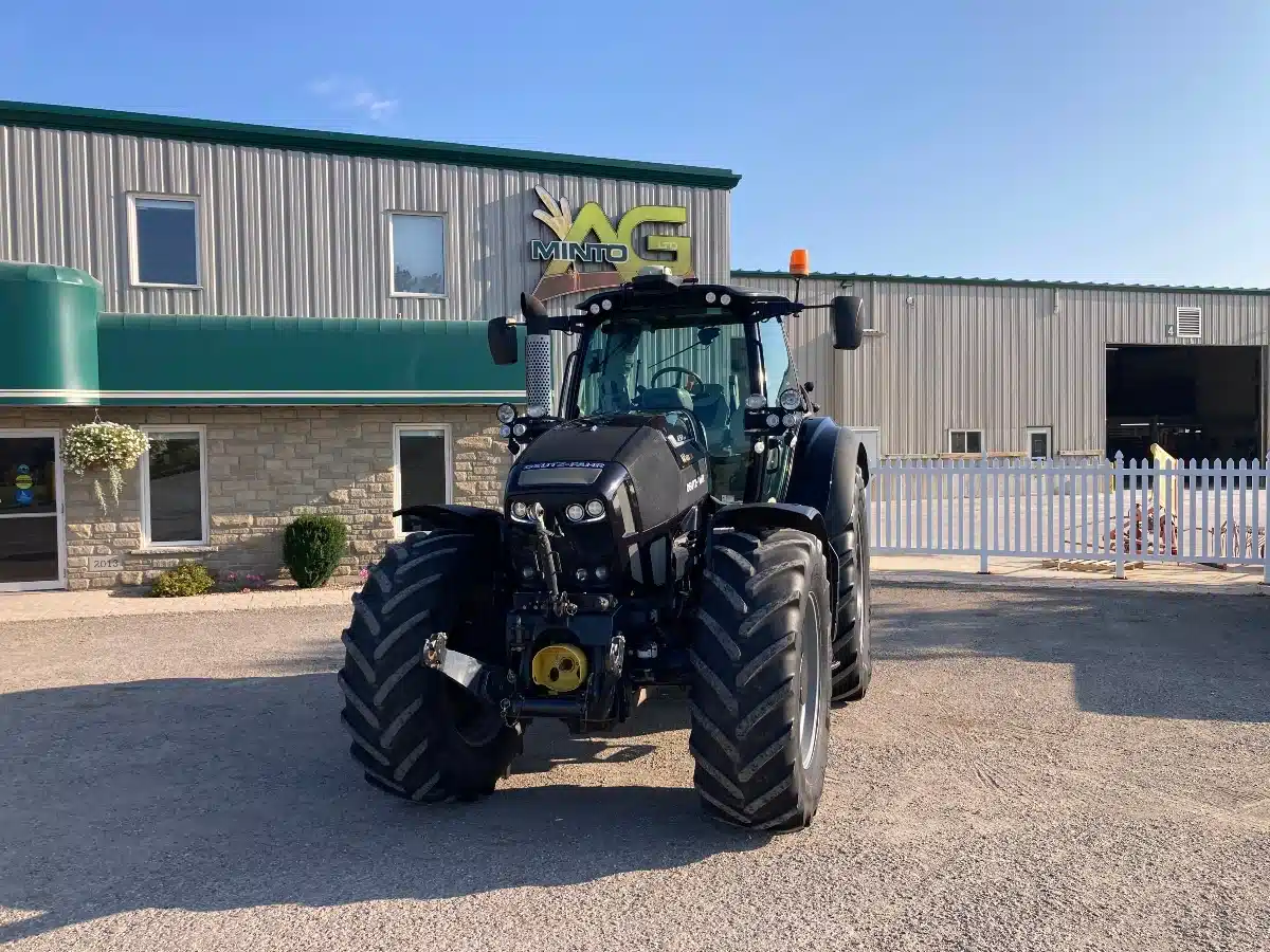 Gallery image 2 for Used 2015 Deutz Fahr AGROTRON 7250 TTV Tractor