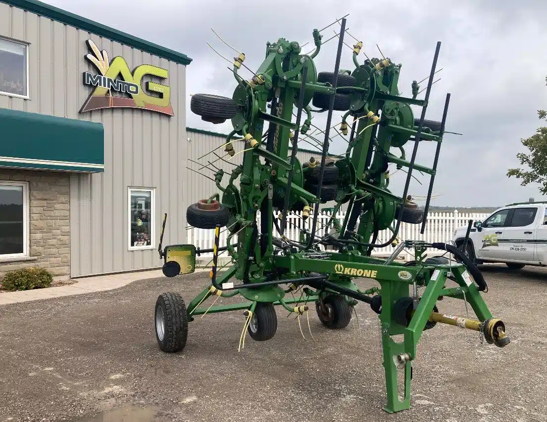Gallery image 1 for 2023 Krone Vendro T1020 Tedder