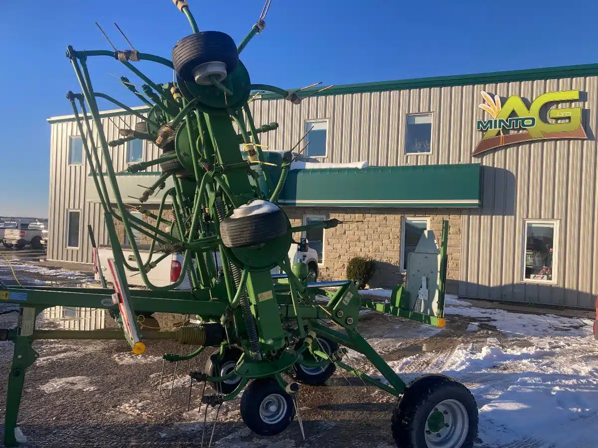 Used 2012 Krone KWT 8.82 Tedder