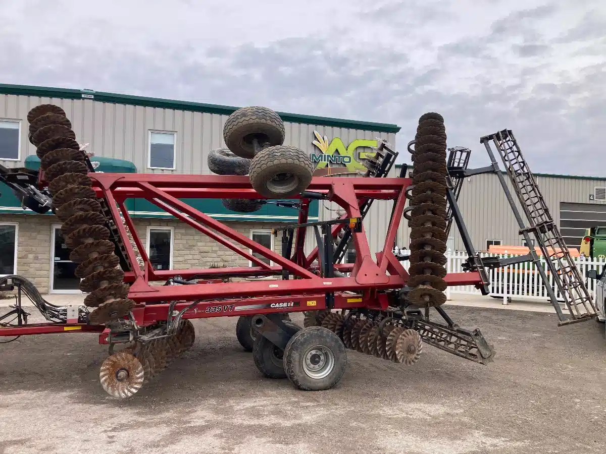 Gallery image 1 for 2019 Case IH TRUE-TANDEM 335VT Vertical Tillage