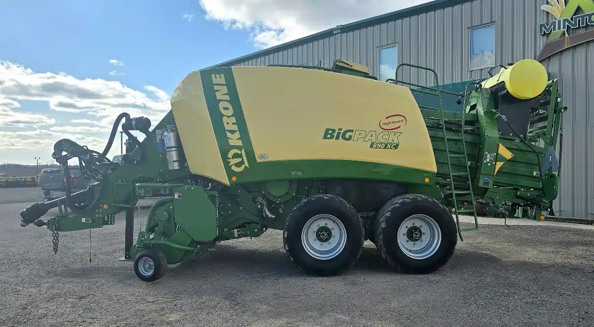 Gallery image 2 for 2023 Krone BIG PACK 890 XC HIGHSPEED Square Baler - Large