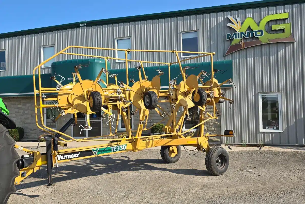 Photo de la Galerie 1 pour 2012 Vermeer TE330 Tedder