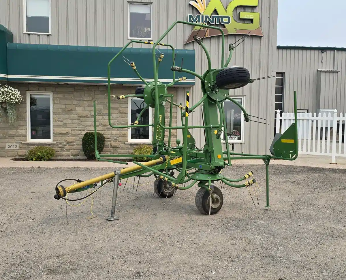 Gallery image 1 for 2017 Krone KW 5.52 T Tedder