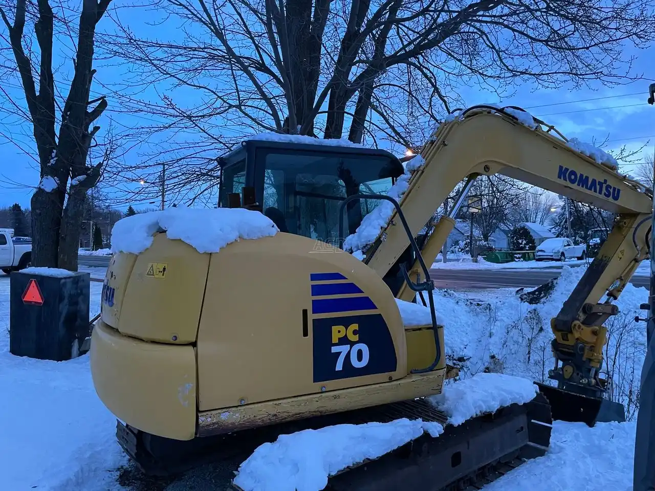 Used 2012 Komatsu PC70 Excavator