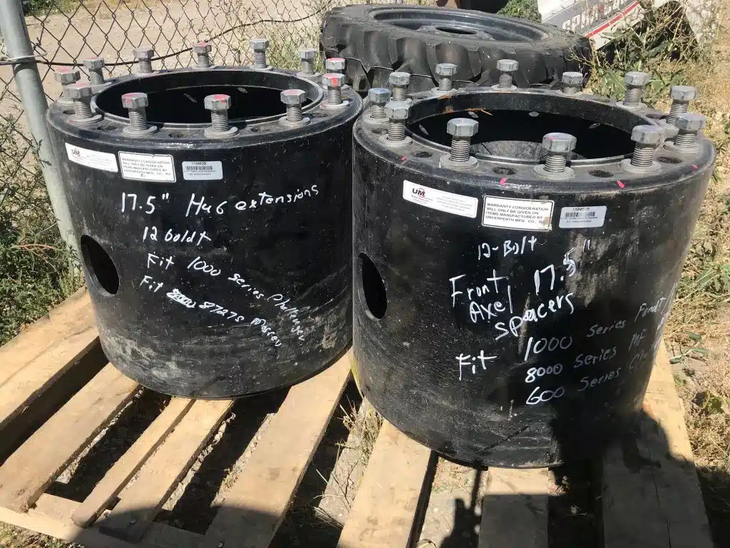 Gallery image 1 for Used Unverferth 110483B Wheel Spacer