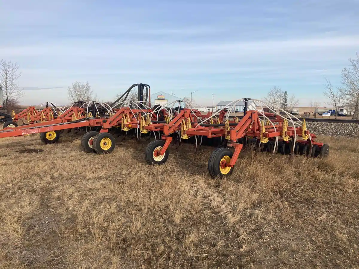 Gallery image 1 for Used 1996 Bourgault 5710-52 Air Drill
