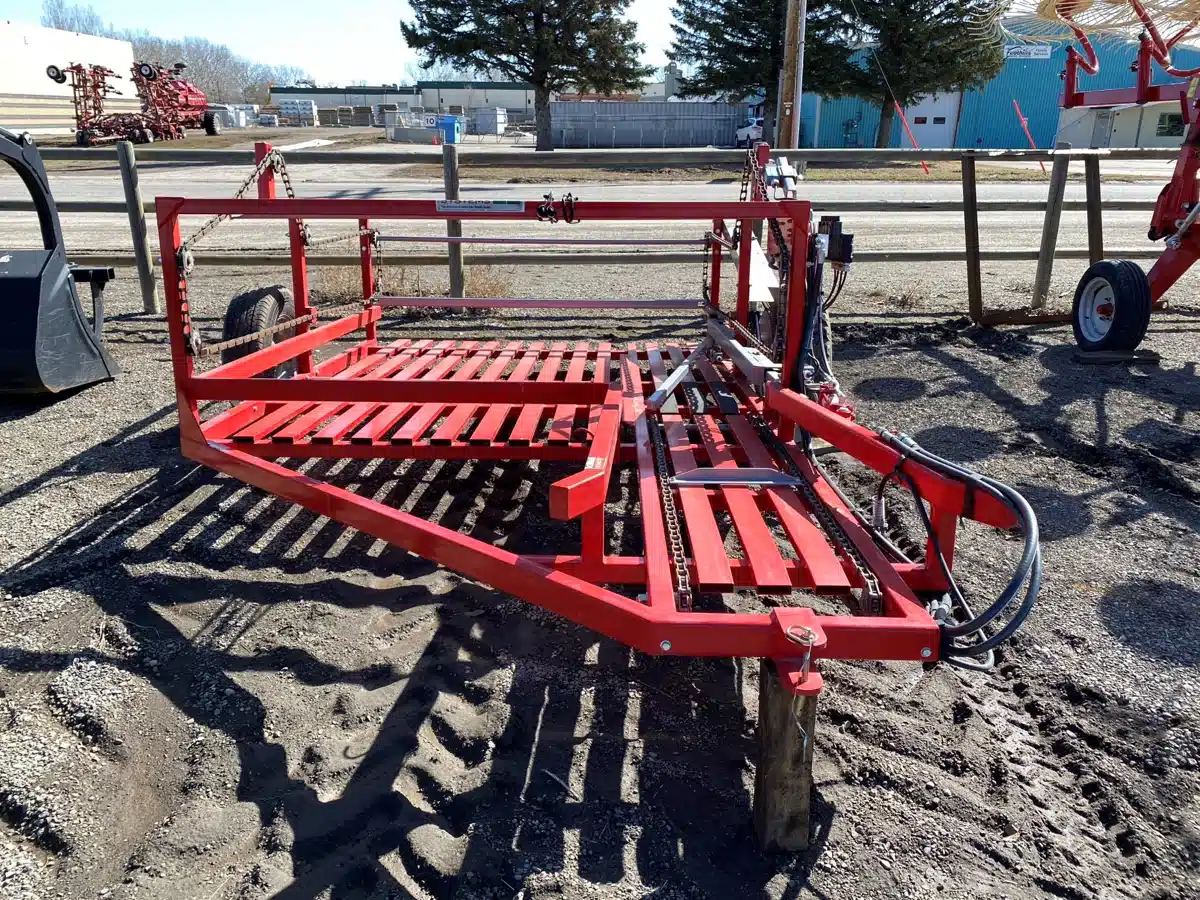Gallery image 2 for Used 2023 Lewco 950 Bale Accumulator