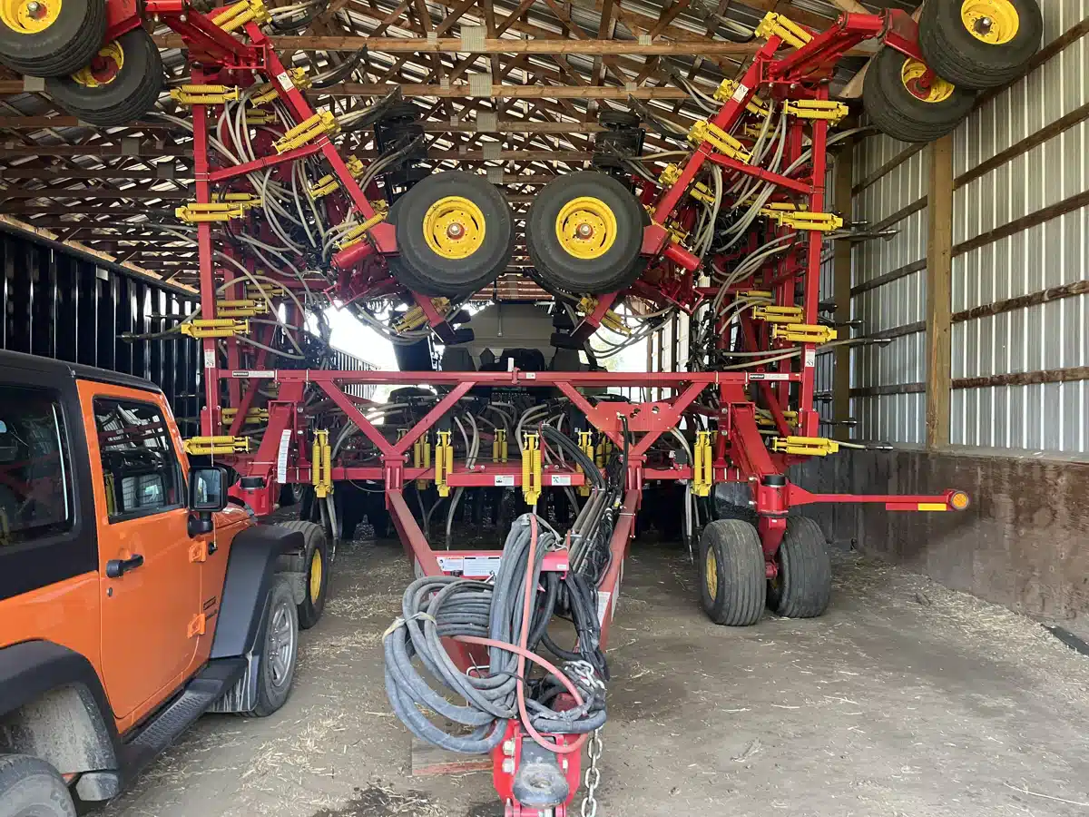 Gallery image 1 for Used 2020 Bourgault 5810-62 Air Drill