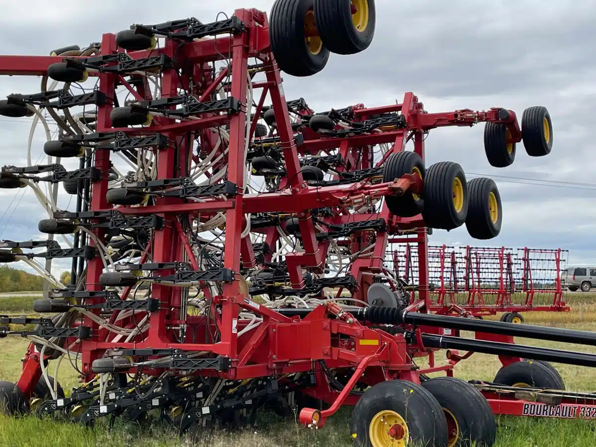 Gallery image 2 for Used 2014 Bourgault 3320-66 Air Drill
