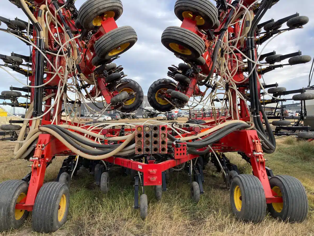 Gallery image 1 for Used 2014 Bourgault 3320-60 Air Drill