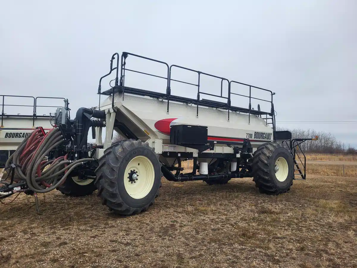 Gallery image 1 for Used 2019 Bourgault 7700 Air Seeder