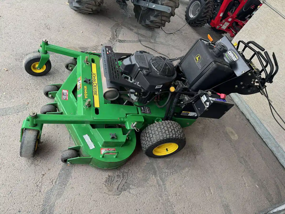 Gallery image 2 for Used 2014 John Deere WH48A Mower - Golf Green