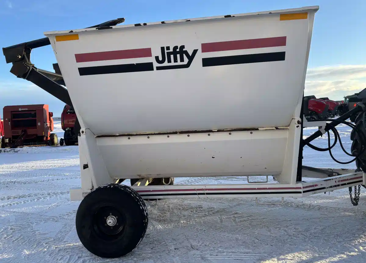Gallery image 2 for Used 2002 Jiffy 920 Bale Processor
