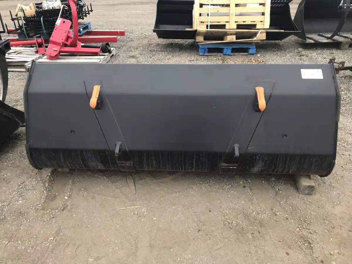 Gallery image 2 for 2022 Alo 215 GM Bucket