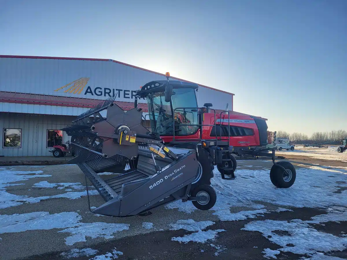 Gallery image 2 for Used 2023 Massey Ferguson WR197 Windrower