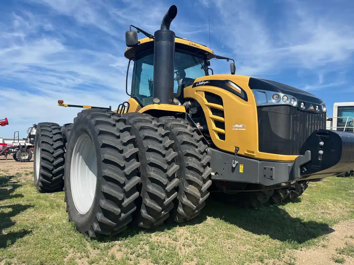 Gallery image 1 for Used 2018 Challenger MT975E Tractor
