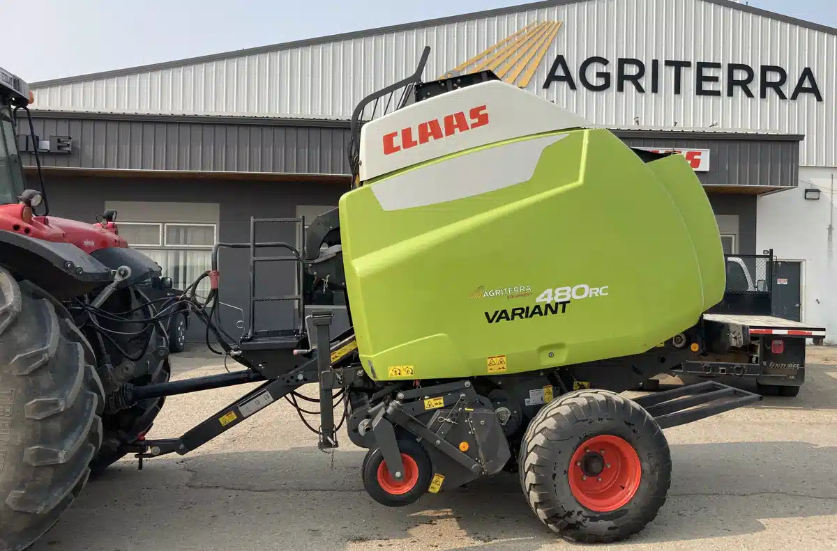 Gallery image 2 for Used 2018 CLAAS 480 Round Baler