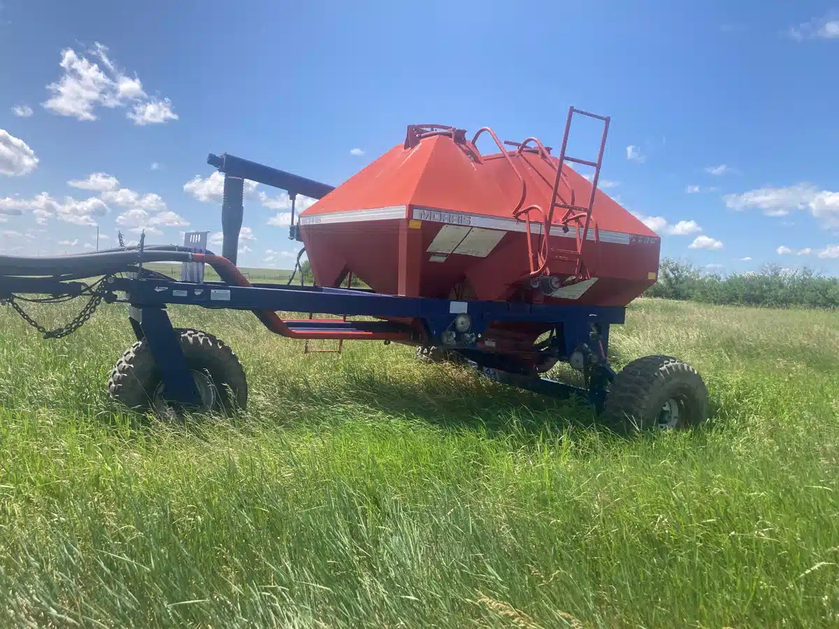 Gallery image 2 for Used 1997 Morris 7130 Air Seeder