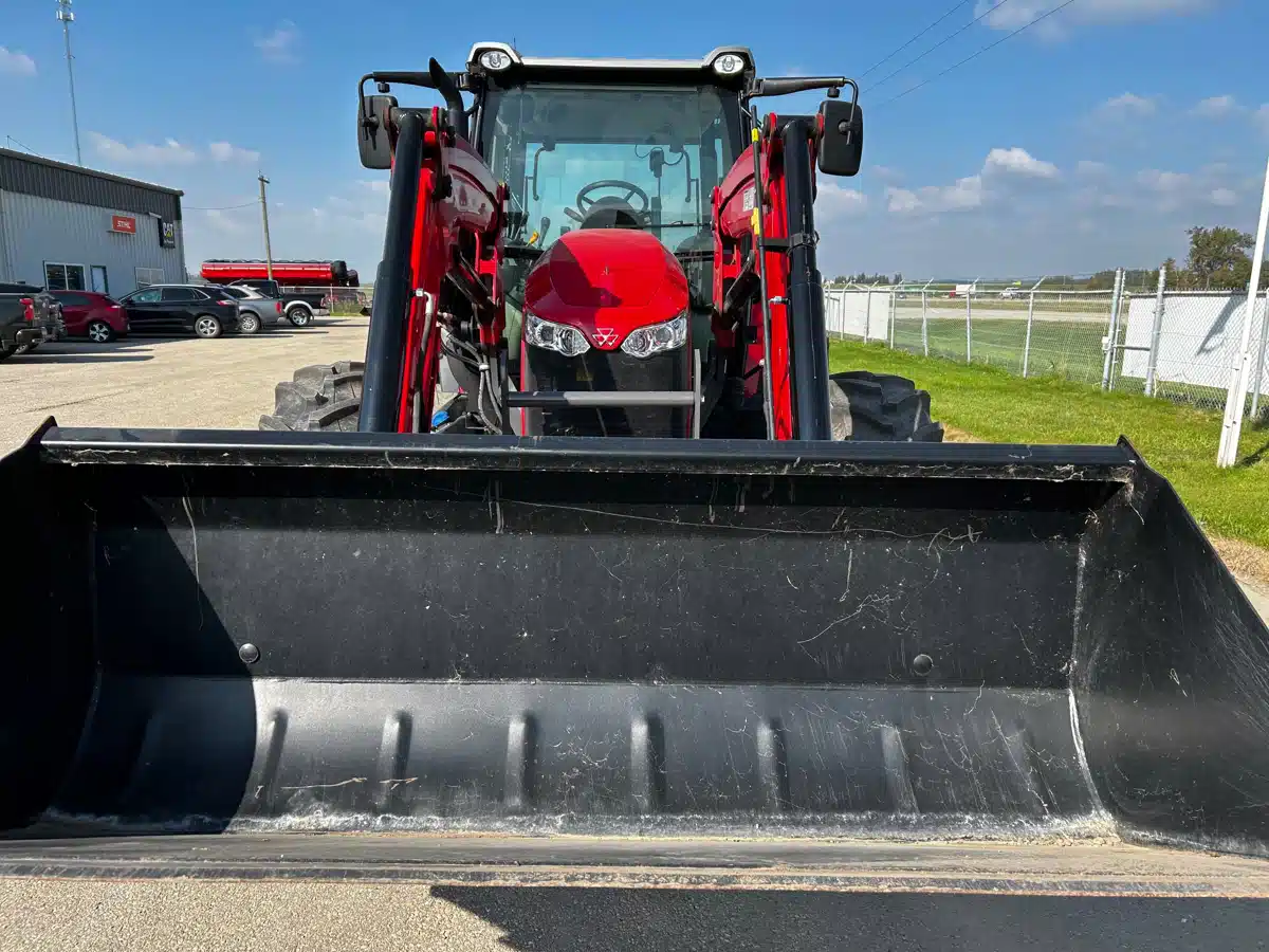 Gallery image 2 for Used 2022 Massey Ferguson 6713 Tractor