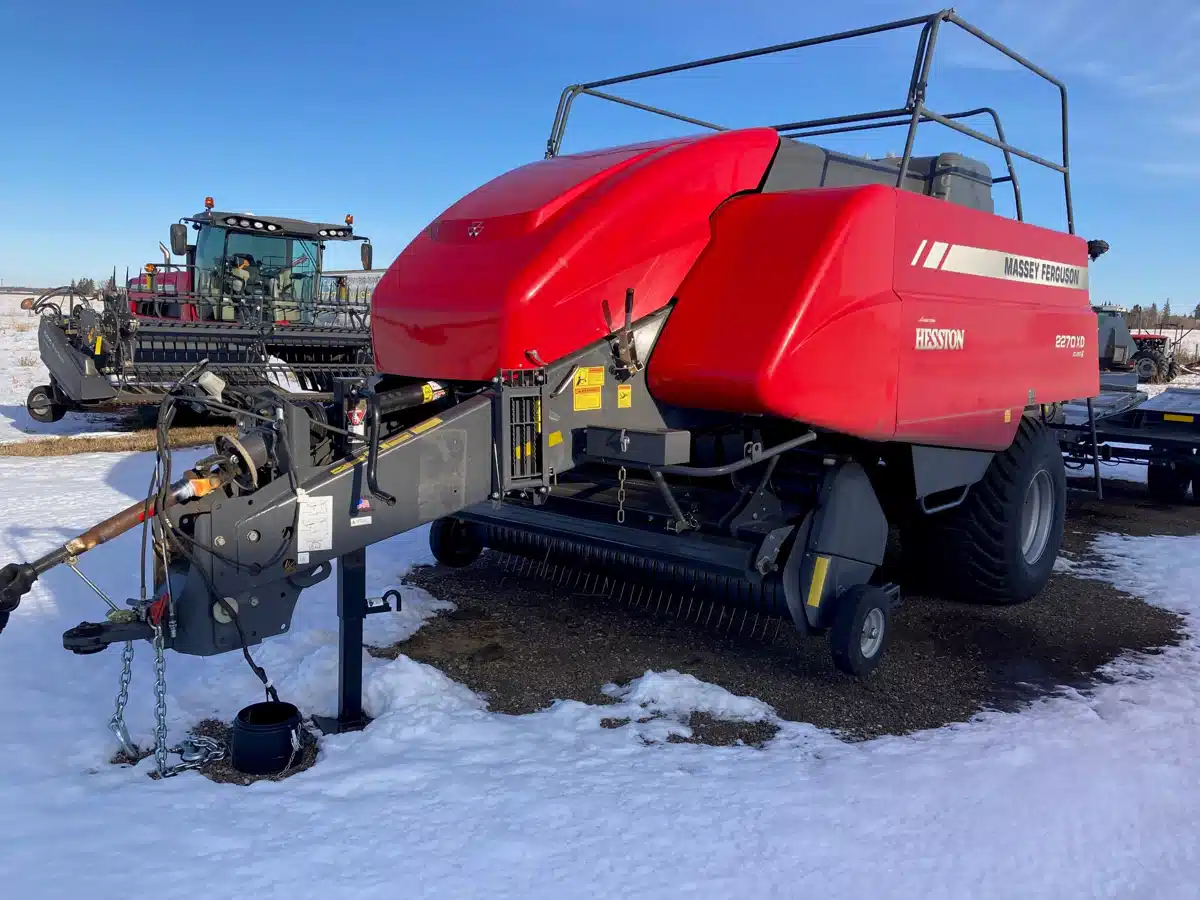 Gallery image 1 for Used 2021 Massey Ferguson 2270XD Square Baler - Small