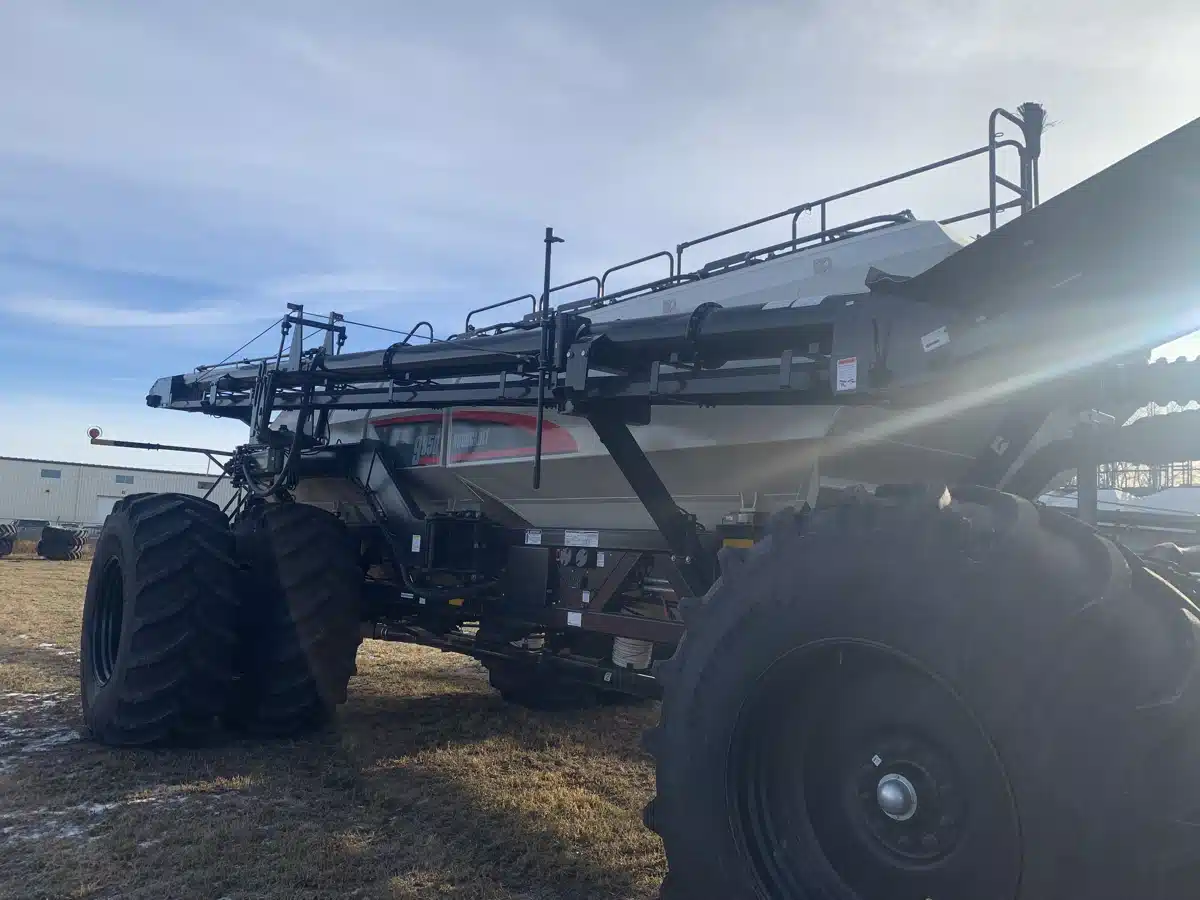 Gallery image 2 for 2022 Bourgault 9950 Air Cart