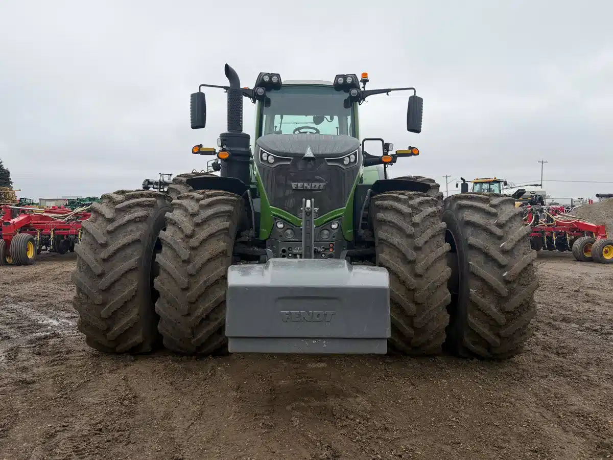 Photo de la Galerie 2 pour 2023 Fendt 1050 VARIO Tracteur