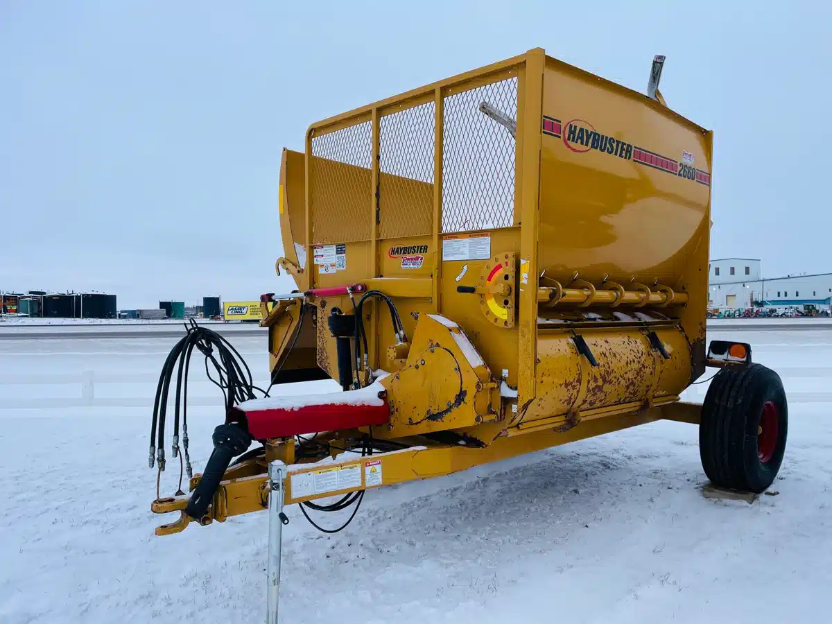 Gallery image 2 for 2015 Haybuster 2660 Bale Processor