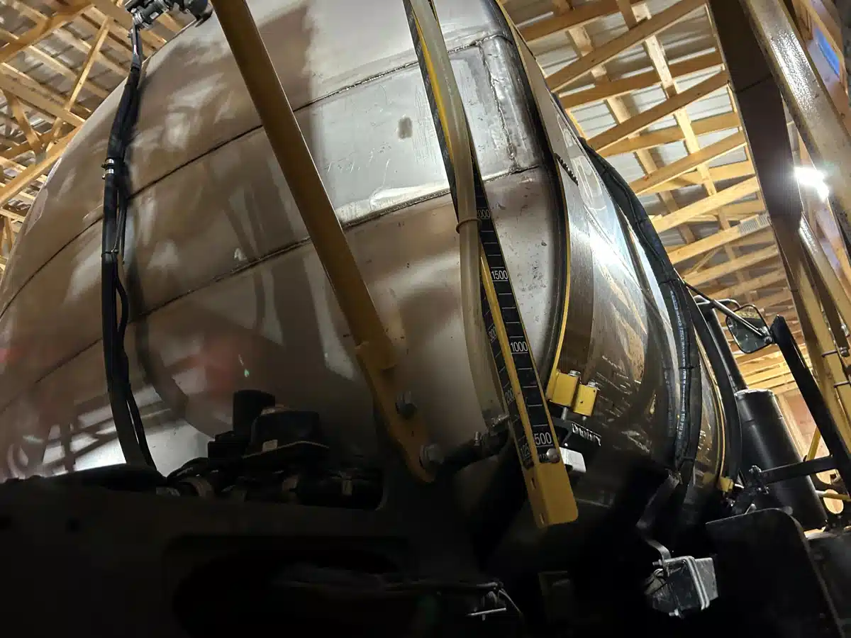 Gallery image 2 for 2019 RoGator 1300C Sprayer - Self Propelled