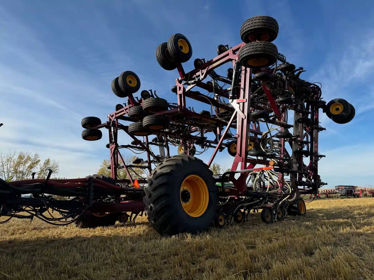 Gallery image 2 for 2016 Seed Hawk 70 Air Drill