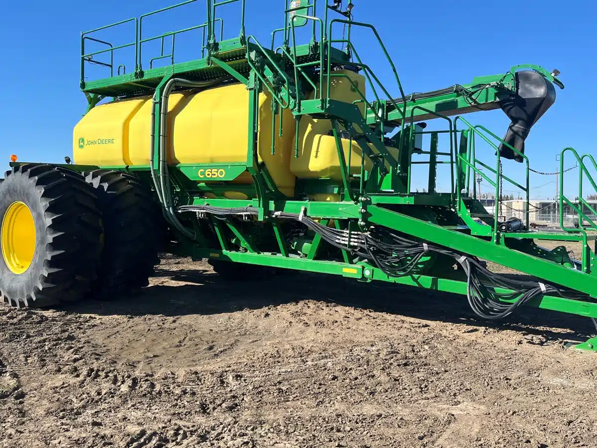 Photo de la Galerie 1 pour 2020 John Deere C650T Remorque pneumatique