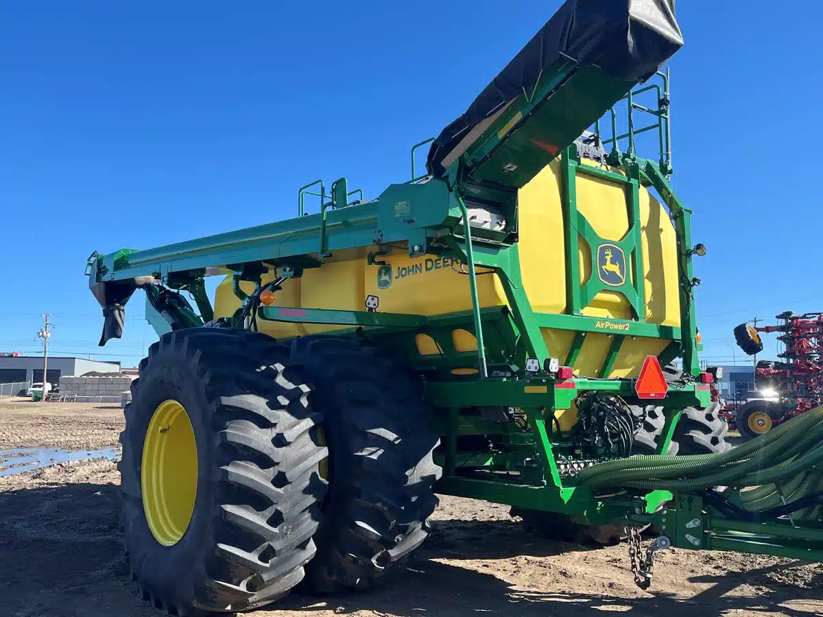 Photo de la Galerie 2 pour 2020 John Deere C650T Remorque pneumatique