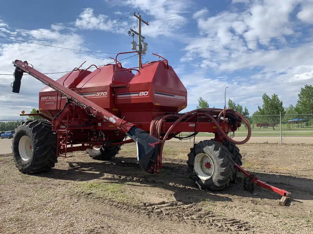 Gallery image 1 for 2010 Morris 8370 XL Air Cart