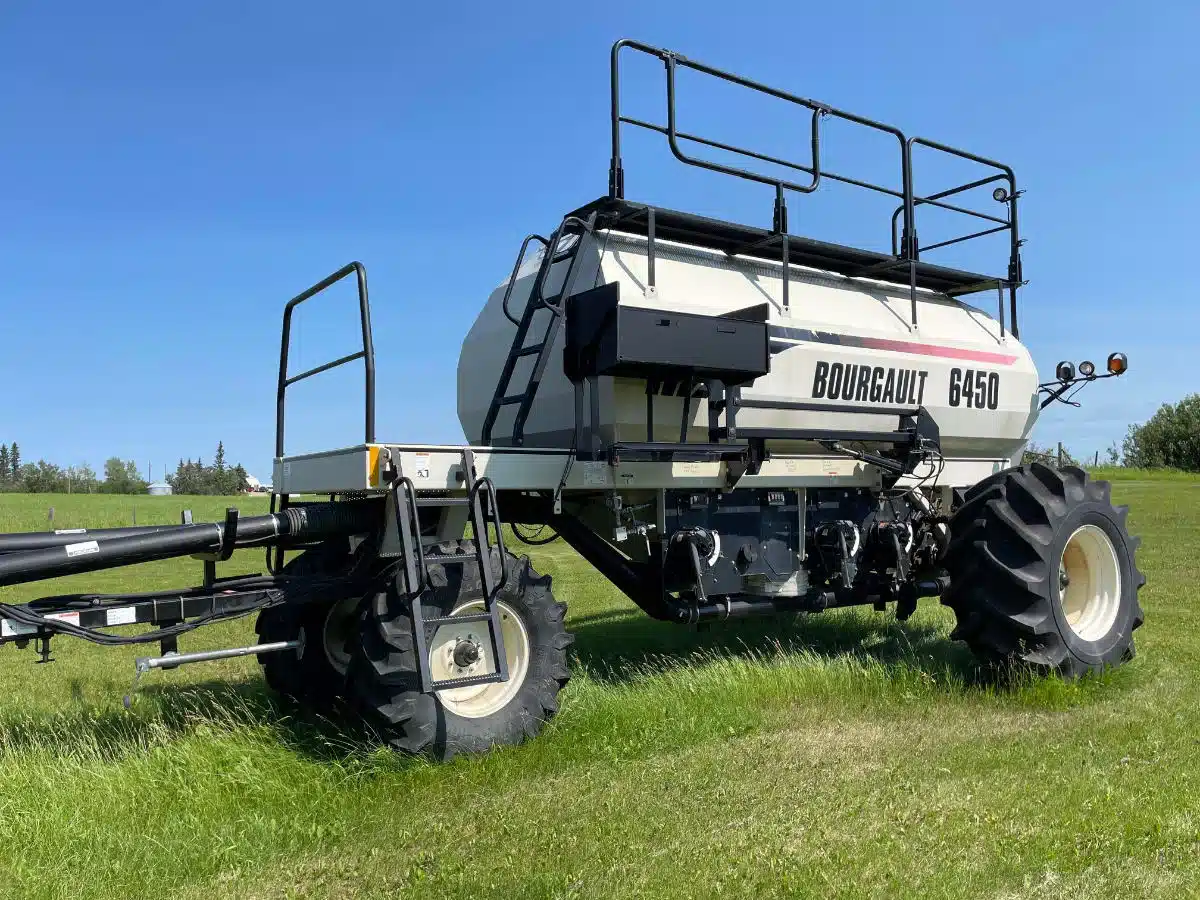 Gallery image 1 for 2006 Bourgault 6450 Air Cart