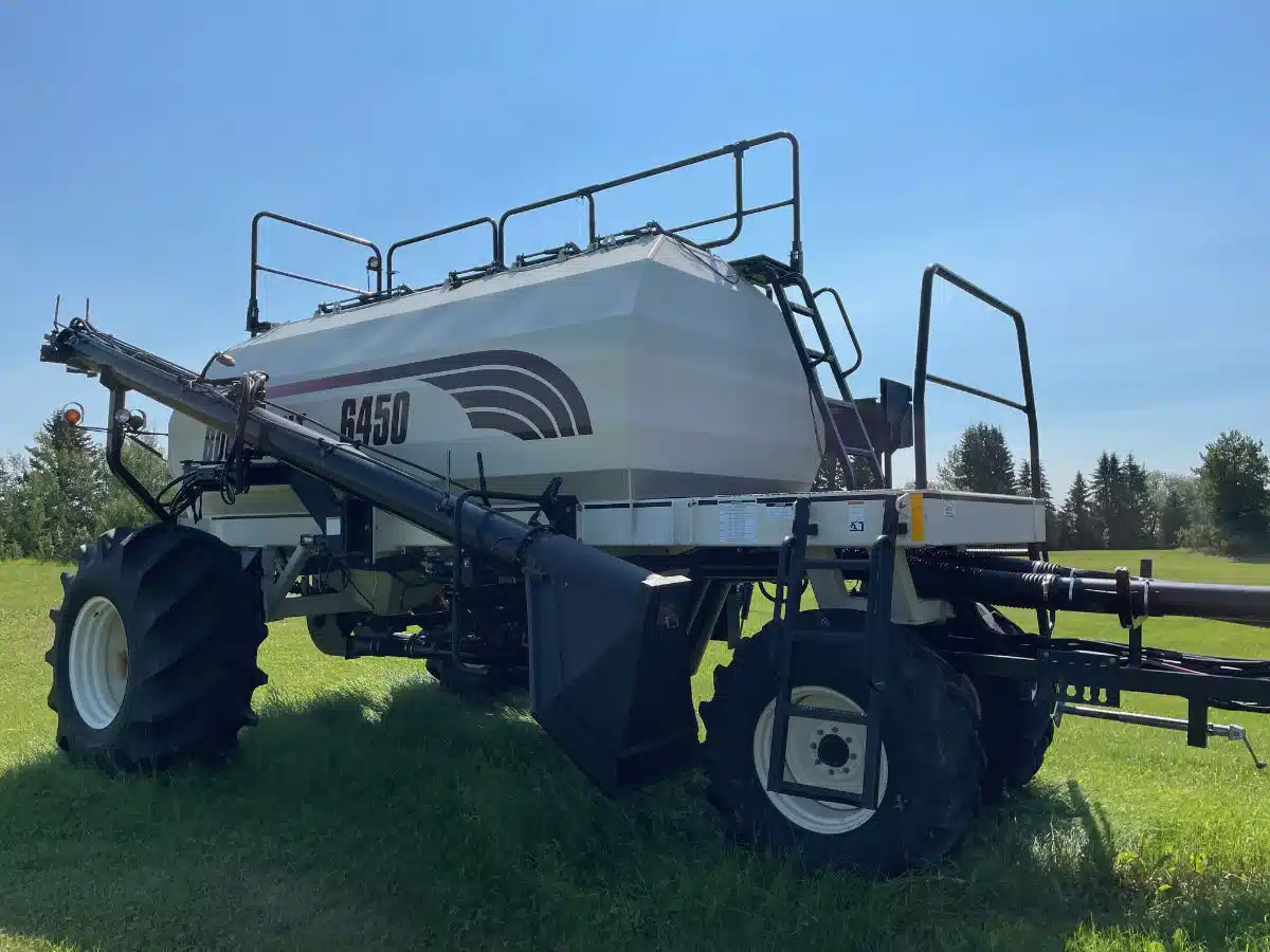 Gallery image 2 for 2006 Bourgault 6450 Air Cart