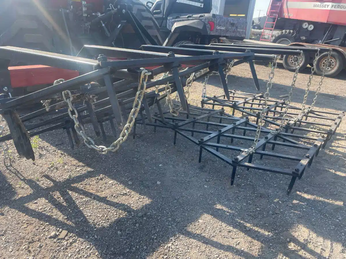 Gallery image 2 for 2021 Buhler Y1003DH Harrow