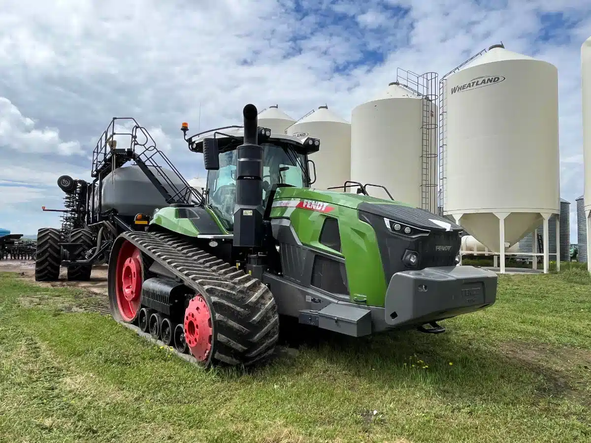 Photo de la Galerie 2 pour 2024 Fendt 1167 VARIO MT Tracteur