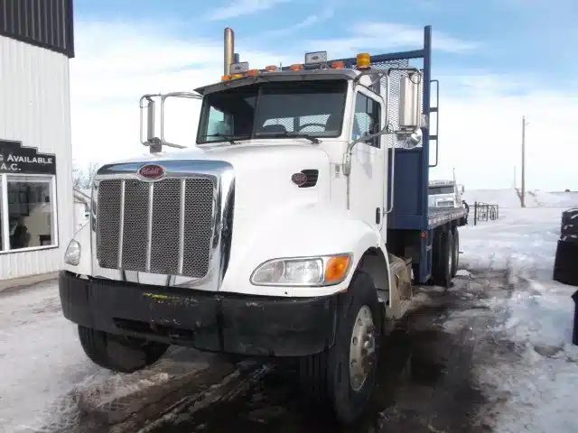 Used 2006 Peterbilt 335 Deck Truck Truck - Flatbed