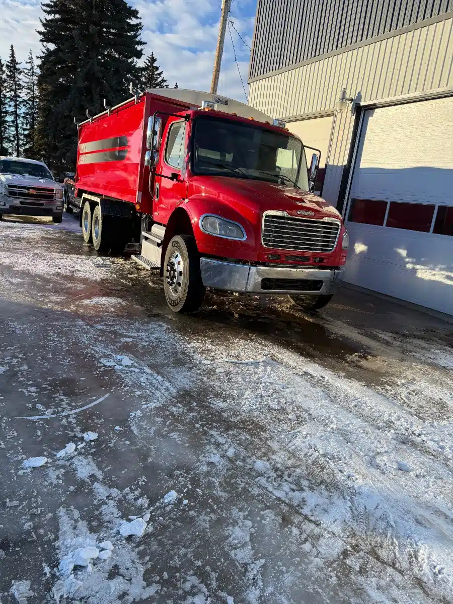 Gallery image 1 for 2012 Freightliner M2 Truck - Grain