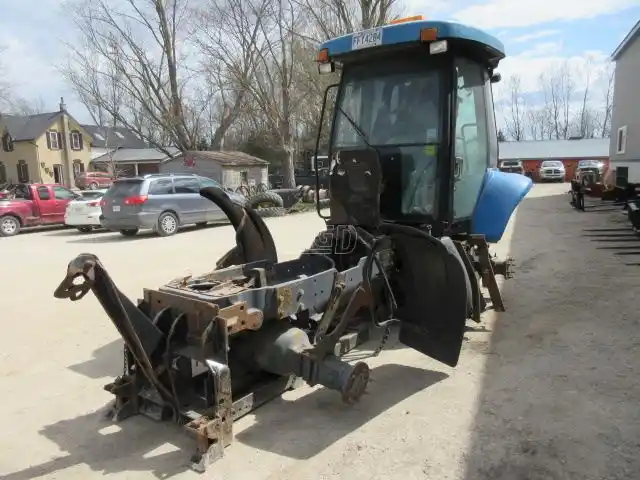 Gallery image 2 for Used 1999 New Holland TV140 Tractor