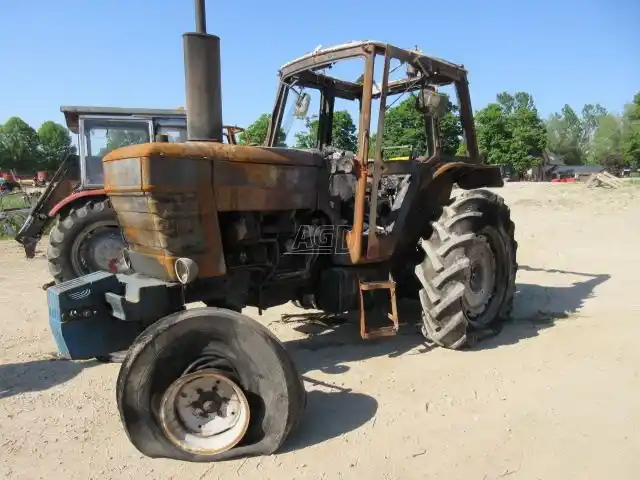 Gallery image 2 for Used 1985 Ford 7710 Tractor