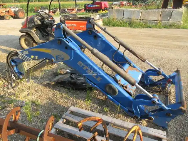 Gallery image 2 for Used Stoll FZ45 Front End Loader