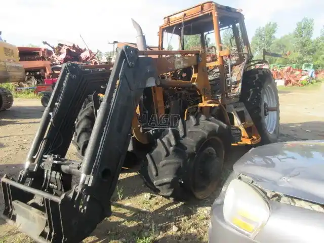 Gallery image 2 for Used Massey Ferguson 6480 Tractor
