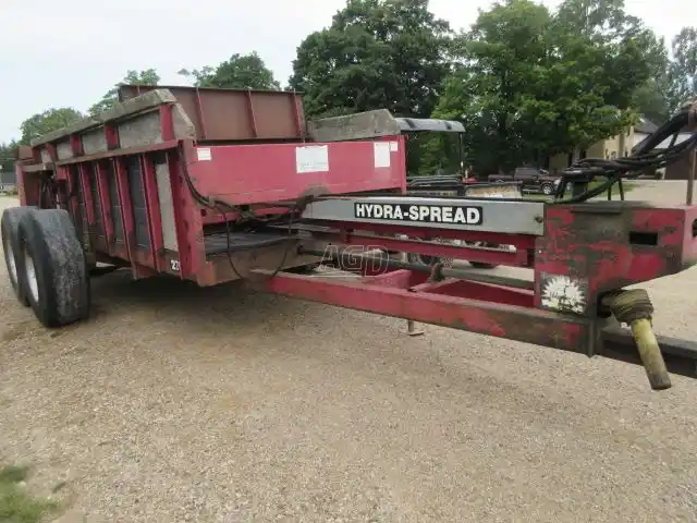 Gallery image 2 for Used Hagedorn HYDRA-SPREAD 275 Manure Spreader
