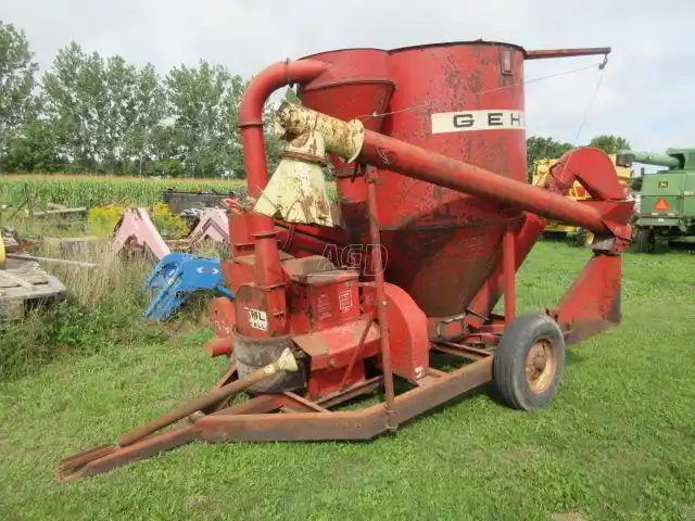 Gallery image 1 for Used Gehl 65 Mix Mill